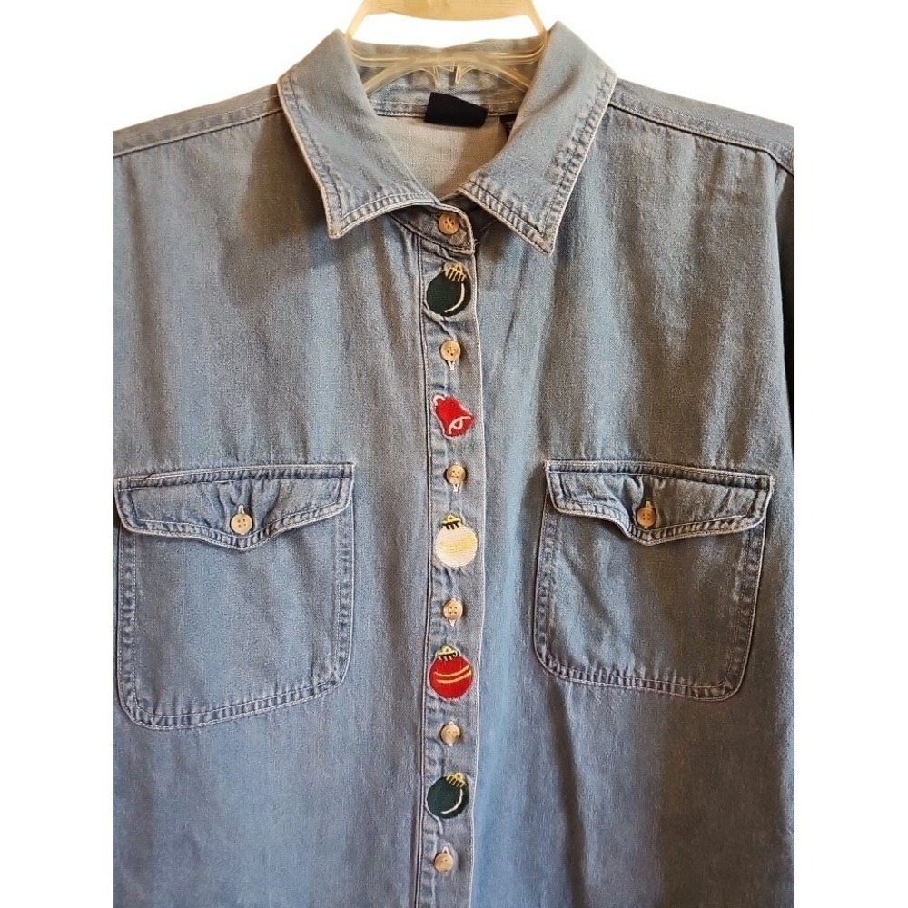 Honors Vintage Women's Large Denim Christmas Ornament Embroidered Button Shirt - Picture 2 of 7